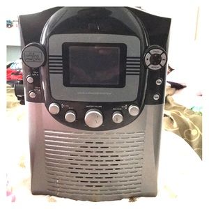 Singing machine (karaoke)